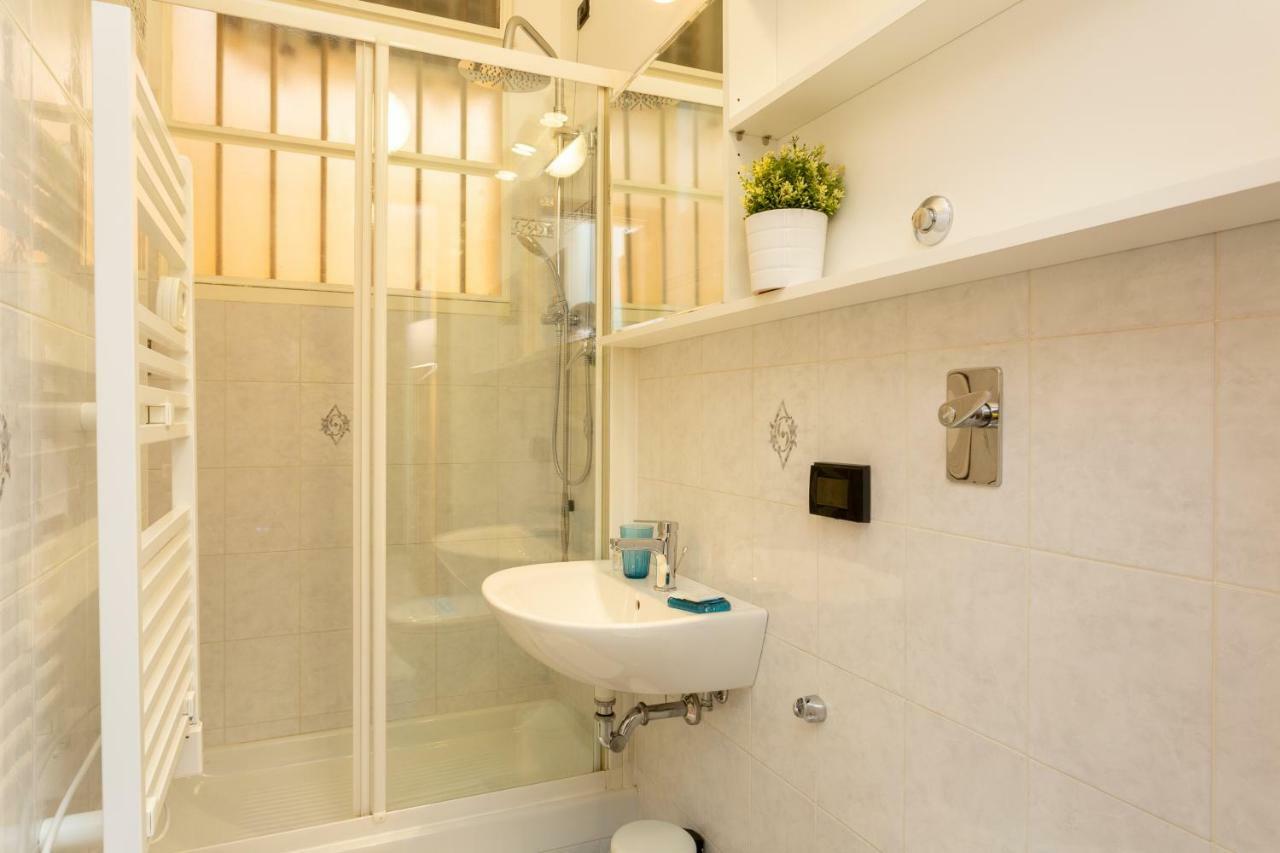 The Best Rent - Cozy Studio Apartment In Milan Downtown Экстерьер фото